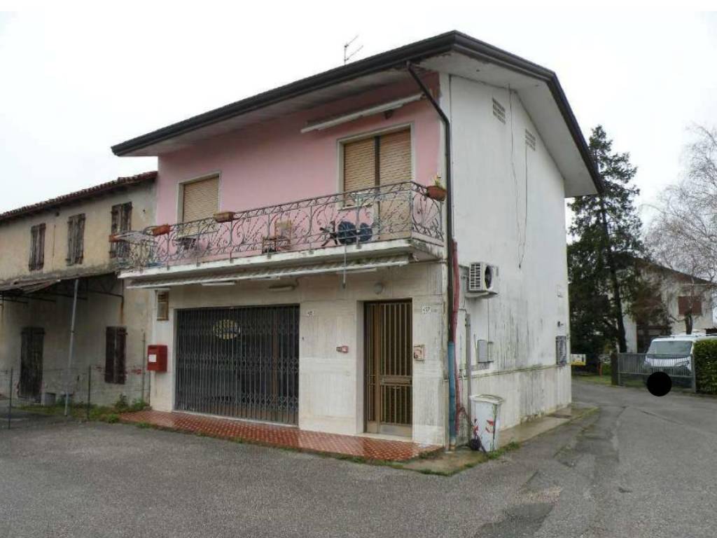 appartamento in vendita a Caorle in zona Castello di Brussa