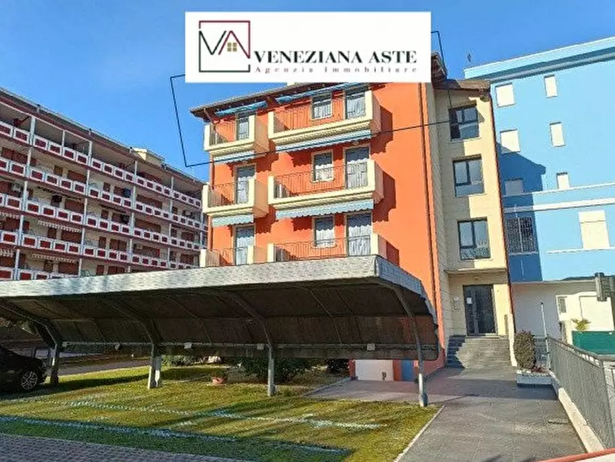 appartamento in vendita a Caorle in zona Porto Santa Margherita