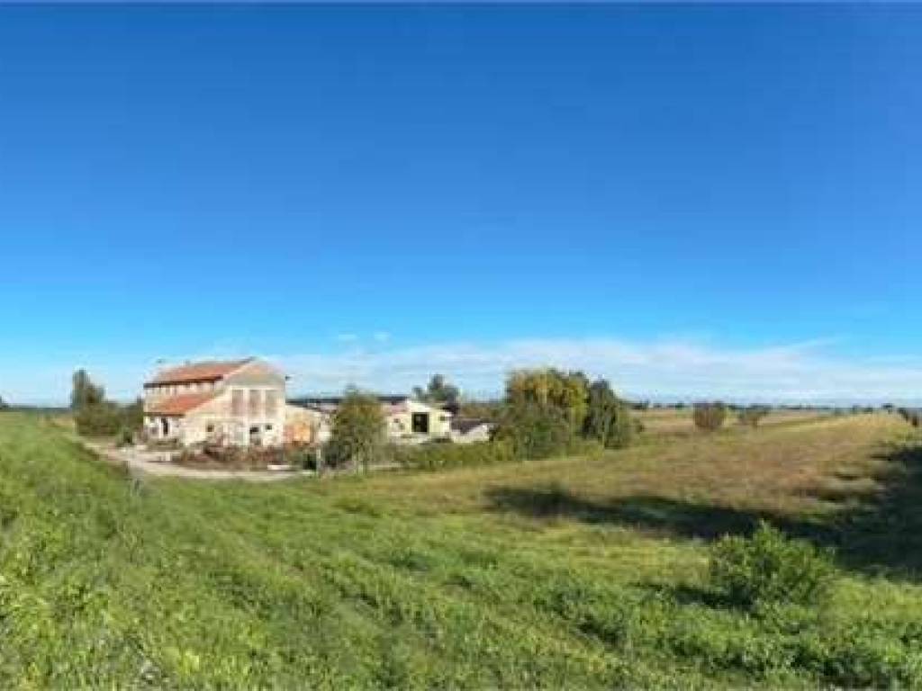 capannone in vendita a Caorle in zona Ottava Presa