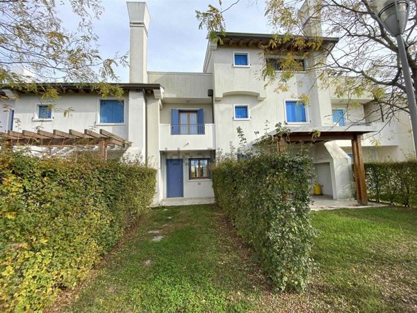 casa indipendente in vendita a Caorle in zona Porto Santa Margherita