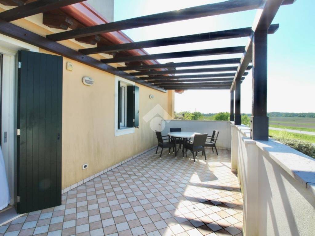 appartamento in vendita a Caorle in zona Porto Santa Margherita