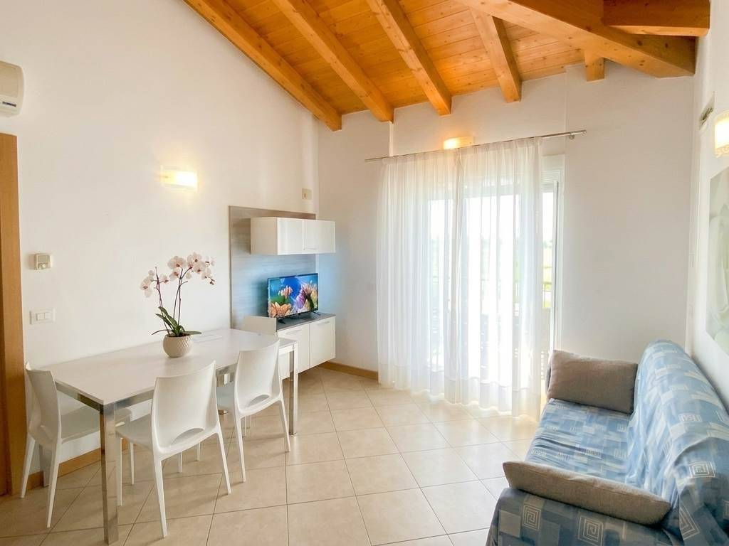 appartamento in vendita a Caorle in zona Porto Santa Margherita