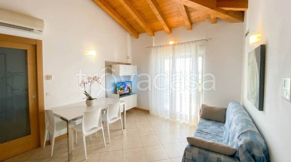 appartamento in vendita a Caorle in zona Porto Santa Margherita