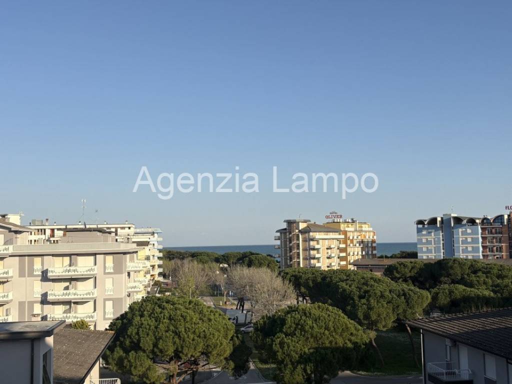 appartamento in vendita a Caorle in zona Porto Santa Margherita