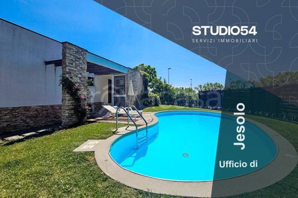 casa indipendente in vendita a Caorle