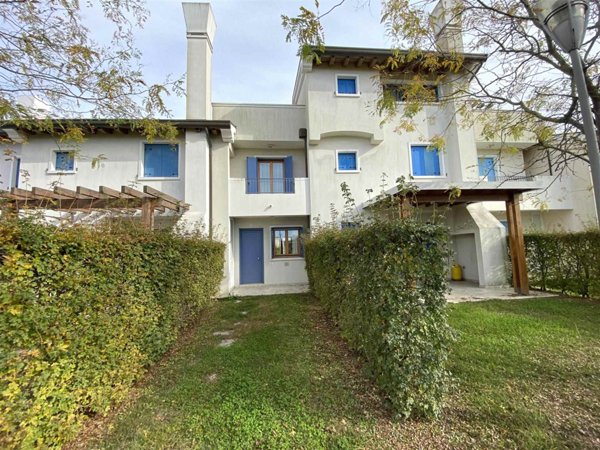 casa indipendente in vendita a Caorle in zona Porto Santa Margherita