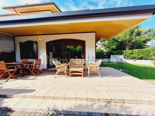 casa indipendente in vendita a Caorle in zona Duna Verde