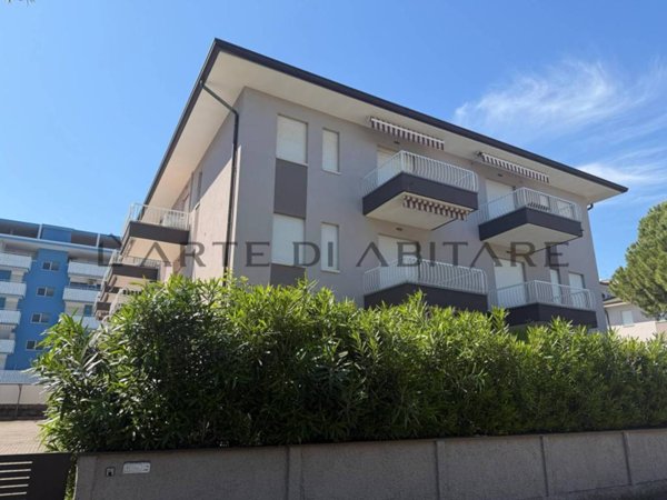 appartamento in vendita a Caorle in zona Porto Santa Margherita
