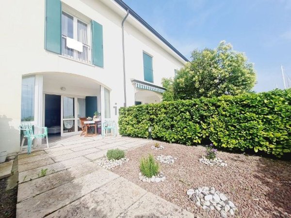 casa indipendente in vendita a Caorle