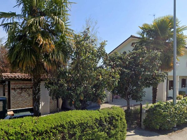 casa indipendente in vendita a Caorle in zona Ca' Cottoni