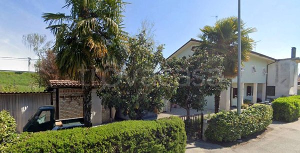 casa indipendente in vendita a Caorle in zona Ca' Cottoni