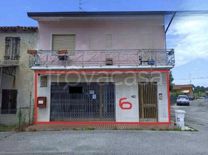 negozio in vendita a Caorle