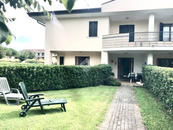 casa indipendente in vendita a Caorle