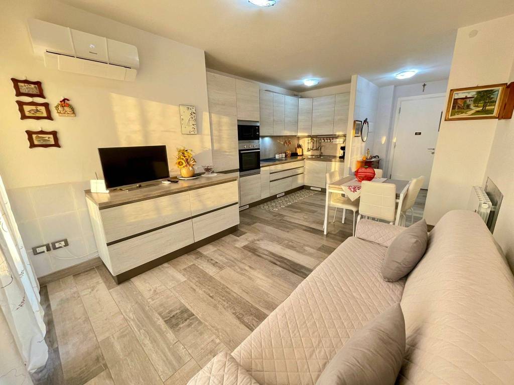 appartamento in vendita a Caorle in zona Porto Santa Margherita