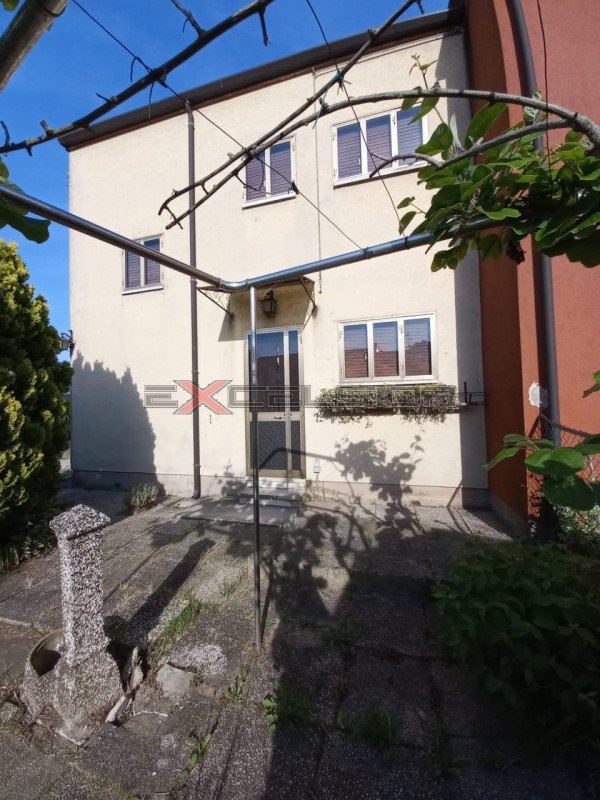 casa semindipendente in vendita a Cavarzere