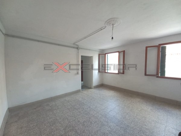 casa indipendente in vendita a Cavarzere