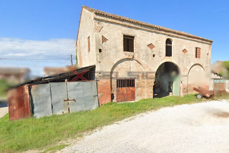 casa indipendente in vendita a Cavarzere