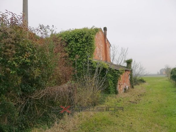 casale in vendita a Cavarzere