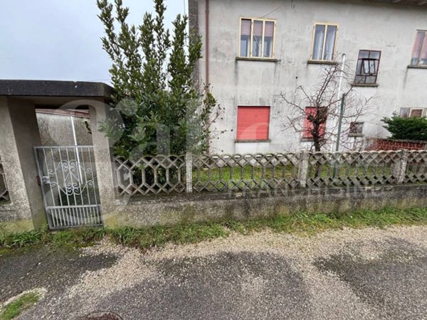 appartamento in vendita a Cavarzere in zona San Pietro