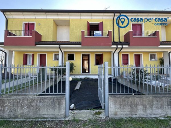 casa indipendente in vendita a Cavarzere
