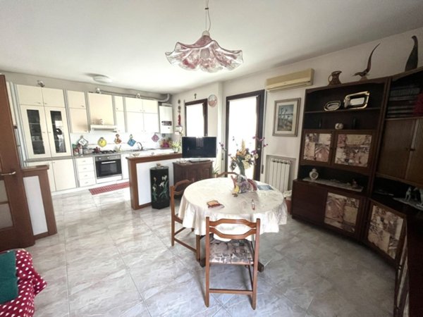 appartamento in vendita a Cavarzere in zona Boscochiaro