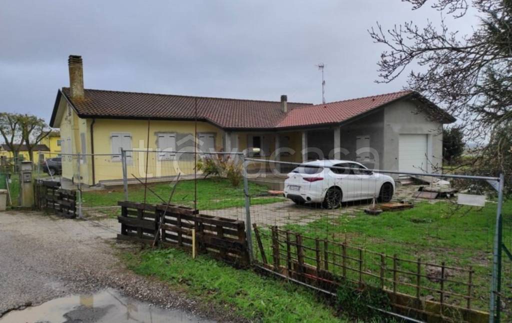 appartamento in vendita a Cavarzere in zona San Pietro