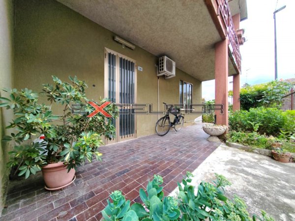 casa indipendente in vendita a Cavarzere