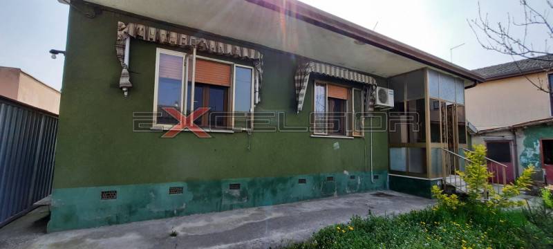 casa indipendente in vendita a Cavarzere
