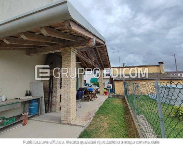 casa indipendente in vendita a Cavarzere