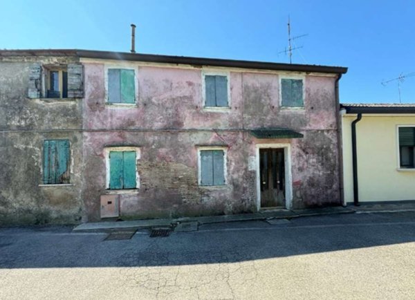 casa indipendente in vendita a Cavarzere