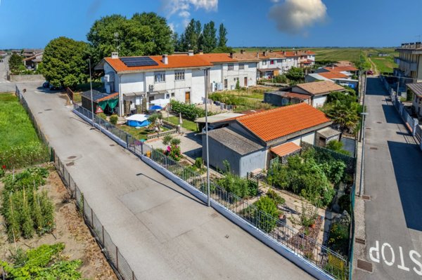 casa indipendente in vendita a Cavarzere in zona San Pietro