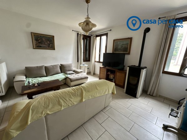 casa indipendente in vendita a Cavarzere