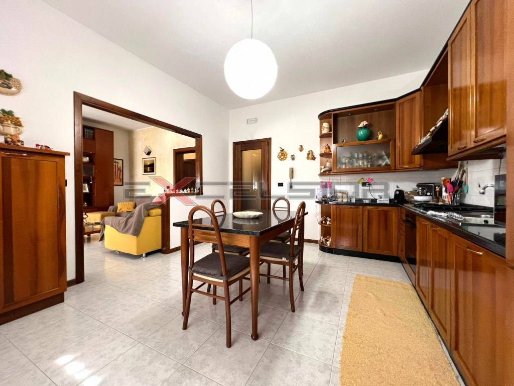 casa indipendente in vendita a Cavarzere in zona Grignella