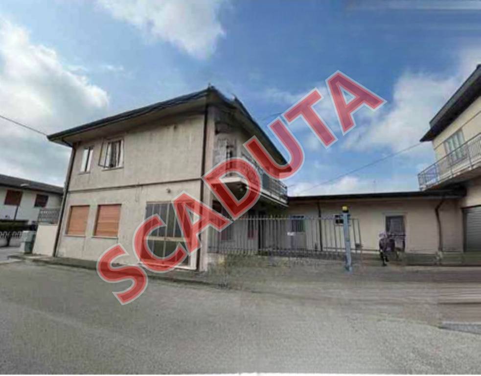 negozio in vendita a Cavarzere