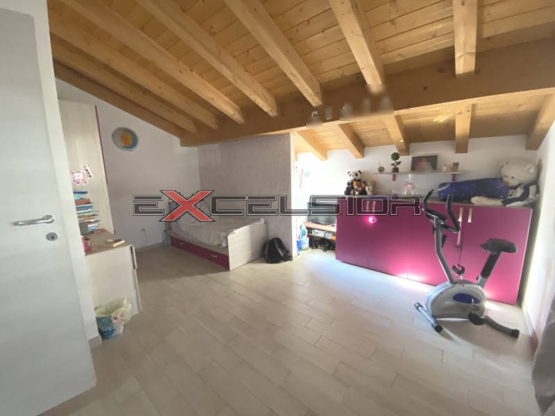 casa indipendente in vendita a Cavarzere