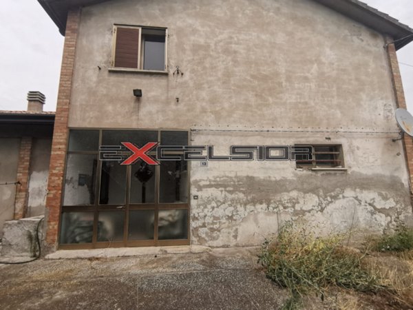 casa indipendente in vendita a Cavarzere