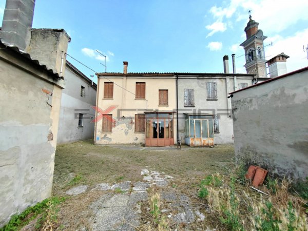 casa indipendente in vendita a Cavarzere in zona Rottanova