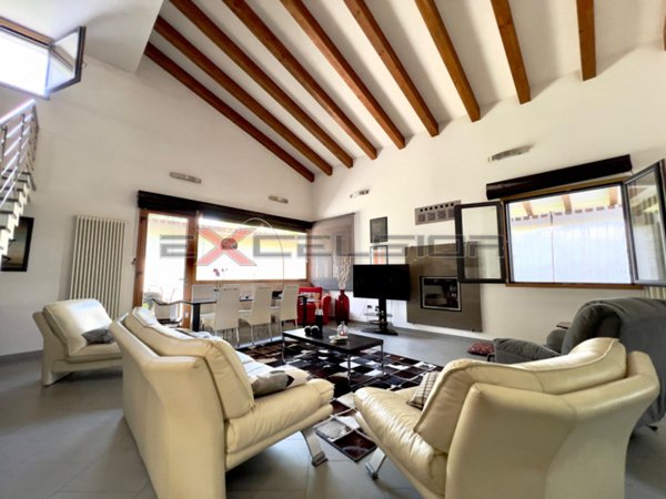 casa indipendente in vendita a Cavarzere