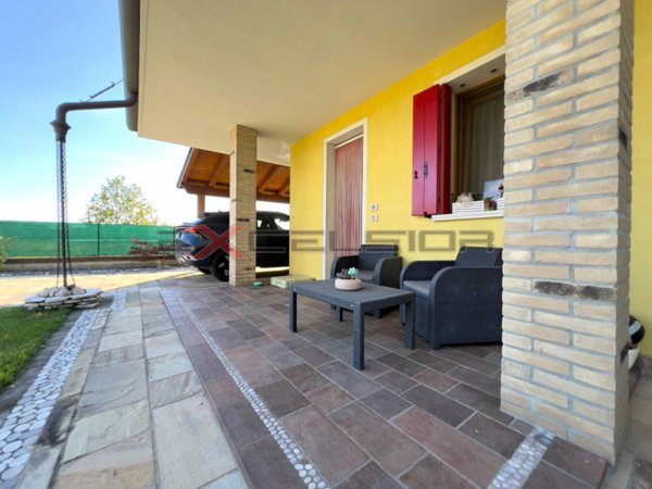 casa indipendente in vendita a Cavarzere