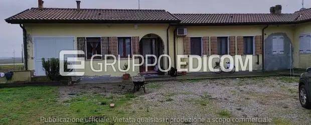 casa indipendente in vendita a Cavarzere