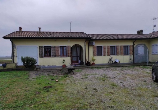 casa indipendente in vendita a Cavarzere