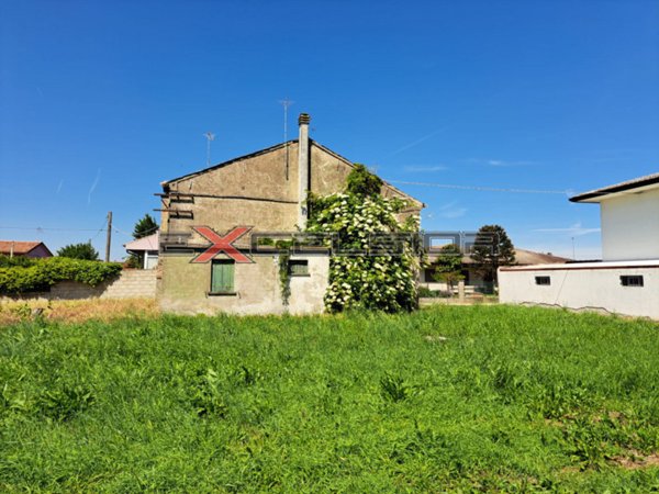 casa indipendente in vendita a Cavarzere