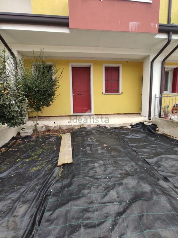 casa indipendente in vendita a Cavarzere