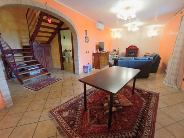 casa indipendente in vendita a Cavarzere