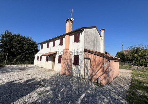 casa indipendente in vendita a Cavarzere
