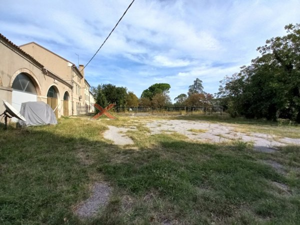 casa indipendente in vendita a Cavarzere