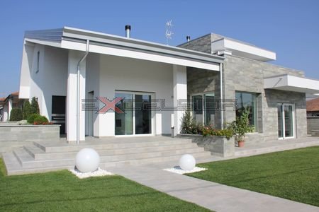 casa indipendente in vendita a Cavarzere