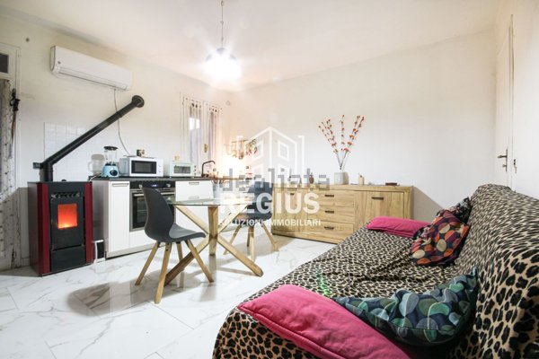 casa indipendente in vendita a Cavarzere