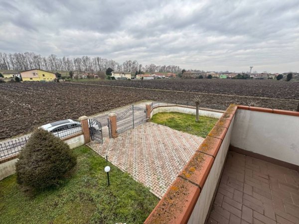 casa indipendente in vendita a Cavarzere in zona Boscochiaro