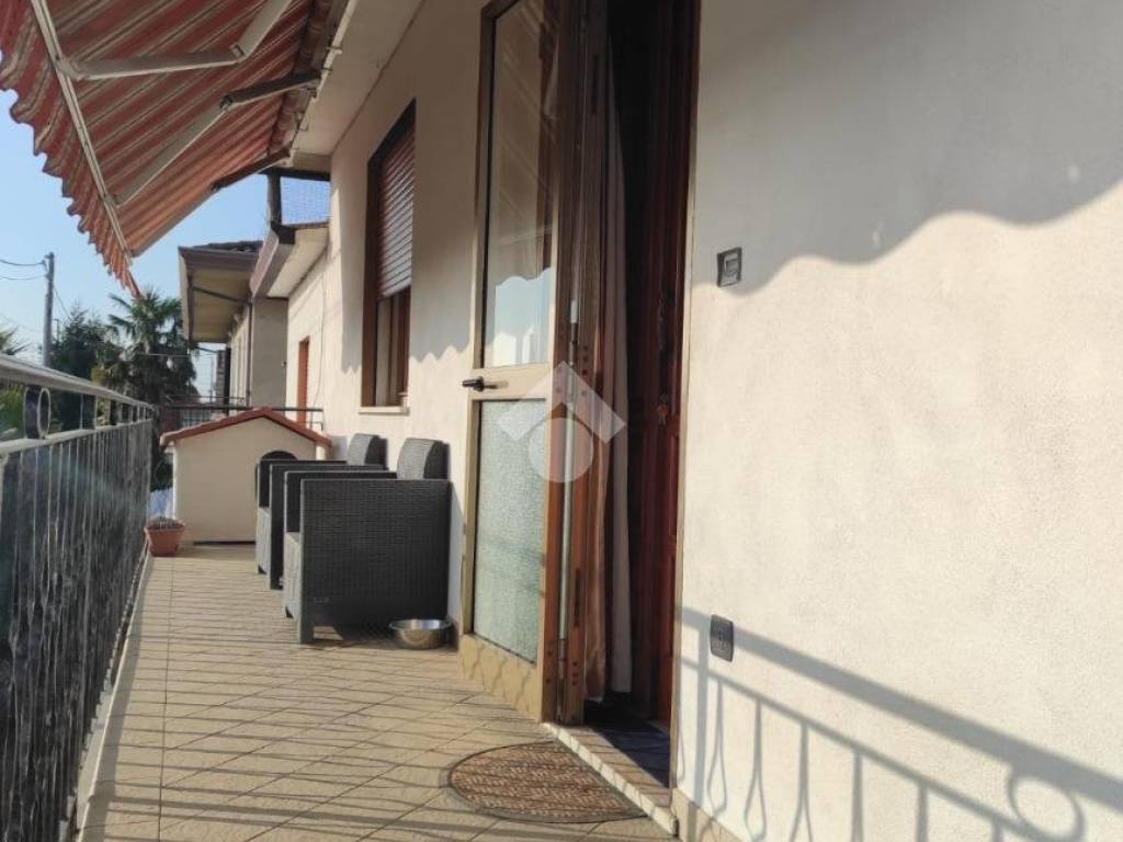 appartamento in vendita a Cavarzere in zona Rottanova
